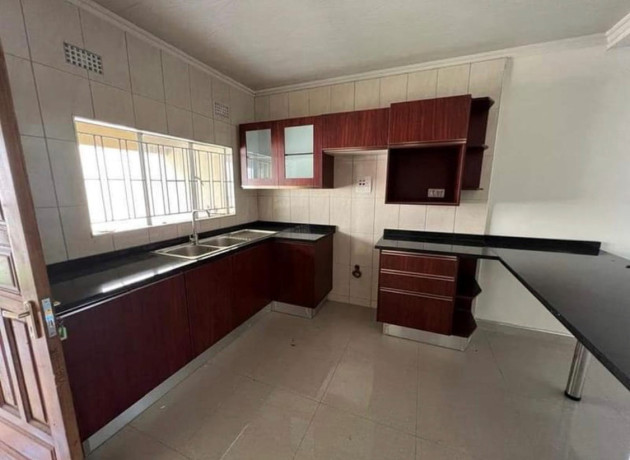 2-bedroom-apartment-for-rent-in-olympia-big-0