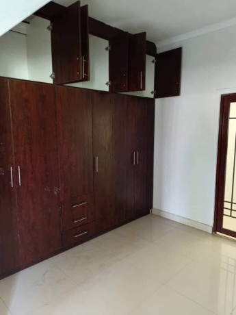 3-bedroom-flat-for-rent-in-olympia-big-3