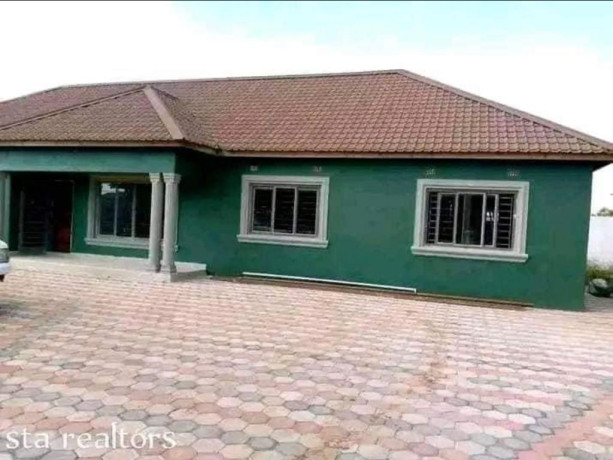 2-bedroomed-for-rent-in-chalala-big-6