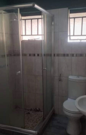 2-bedroom-flat-for-rent-in-chudleigh-big-4