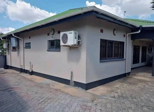 5-bedroom-house-for-sale-in-chudleigh-big-0