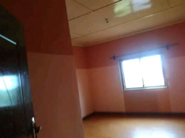 four-bedroom-double-storey-flat-for-sale-in-phi-big-2