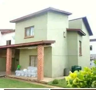 four-bedroom-double-storey-flat-for-sale-in-phi-big-9
