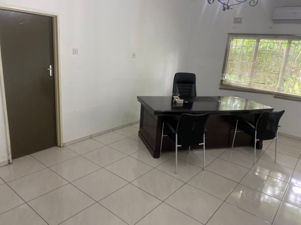 4-bedroom-house-for-sale-in-roma-big-1