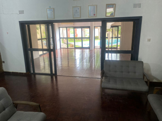 4-bedroom-house-for-sale-in-roma-big-2