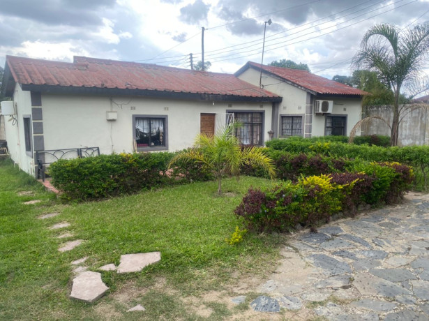 4-bedroom-house-for-sale-in-roma-big-4