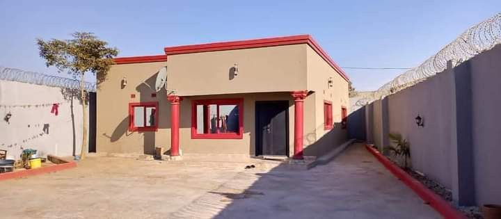 3-bedroom-house-for-sale-in-kabanana-big-7