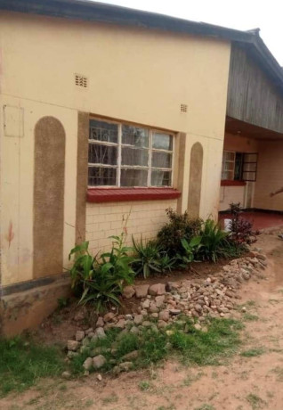 3-bedroom-house-for-sale-in-kabwata-big-0