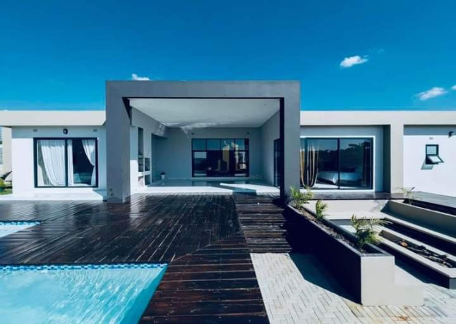 4-bedroom-house-for-sale-in-state-lodge-big-2