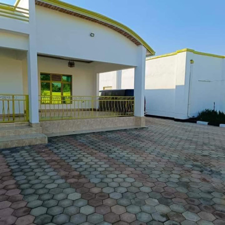 3-bedroom-house-for-sale-in-new-kasama-big-7