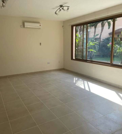 4-bedroom-house-for-rent-in-roma-park-big-8