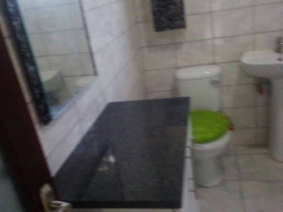 2-bedroom-house-for-rent-in-roma