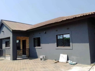 2-bedroom-flat-for-rent-in-chalala