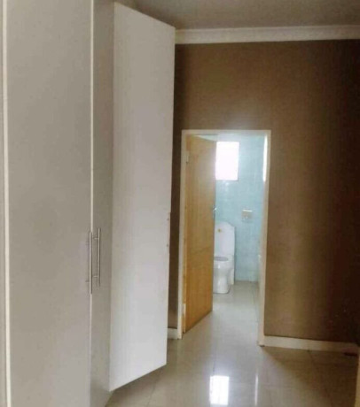 2-bedroom-flat-for-rent-in-chalala-big-5