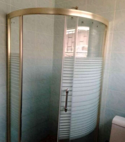 2-bedroom-flat-for-rent-in-chalala-big-4