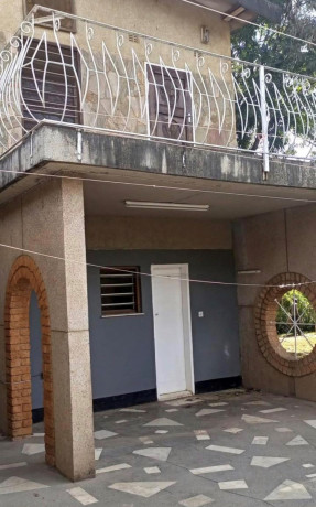 4-bedroom-house-for-rent-in-makeni-big-0