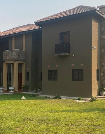 4-bedroom-house-for-sale-in-meanwood-big-0