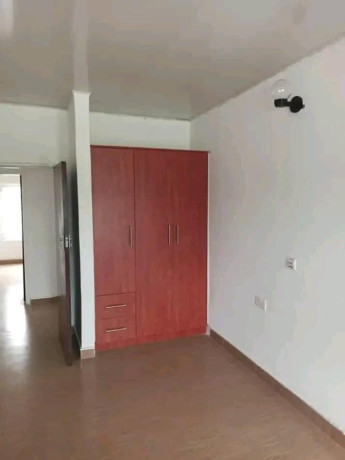 3-bedroom-flat-for-rent-in-meanwood-big-6