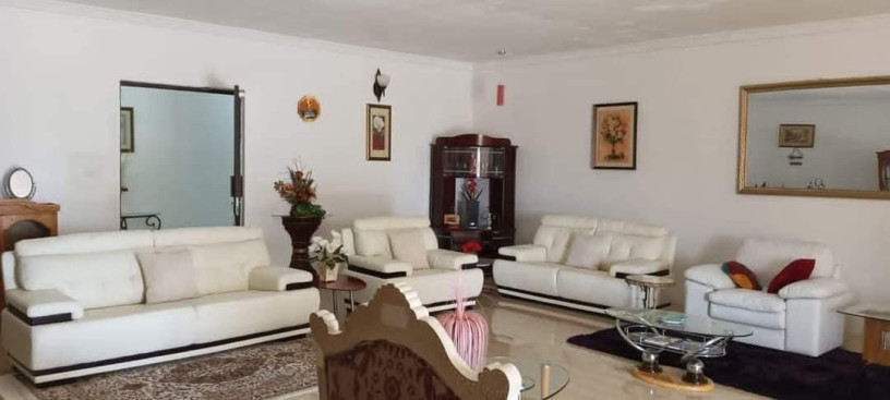 4-bedroom-house-for-rent-in-meanwood-big-1