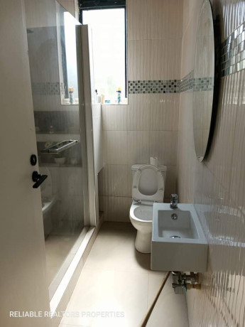 4-bedroom-flat-for-sale-in-njolwe-big-4