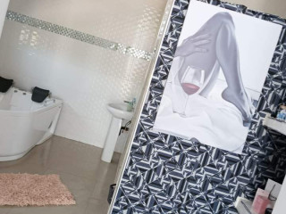 4-bedroom-flat-for-sale-in-njolwe