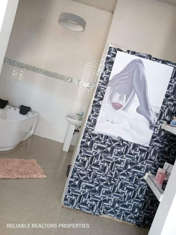 4-bedroom-flat-for-sale-in-njolwe-big-0