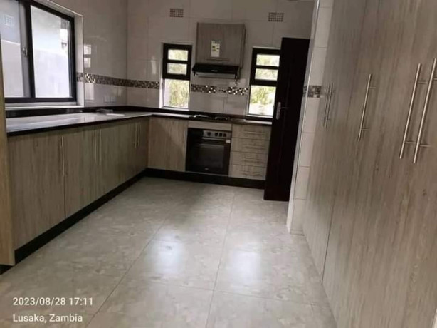 3-bedroom-house-for-rent-in-new-kasama-big-7