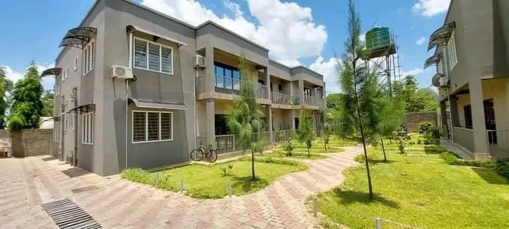 2-bedroom-flat-for-rent-in-rhodespark-big-0