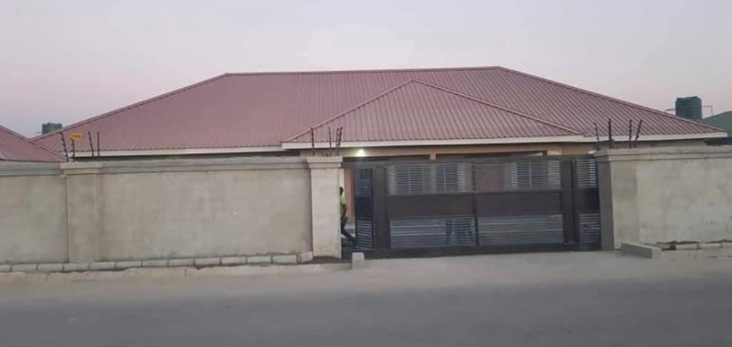 3-bedroom-flat-for-rent-in-meanwood-kwamwena-big-1