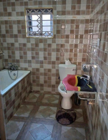 2-bedroom-flat-for-rent-in-meanwood-kwamwena-big-5