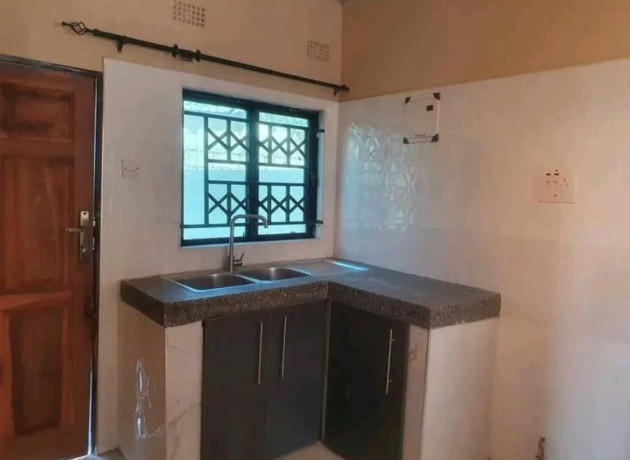 2-bedroom-flat-for-rent-in-meanwood-kwamwena-big-9