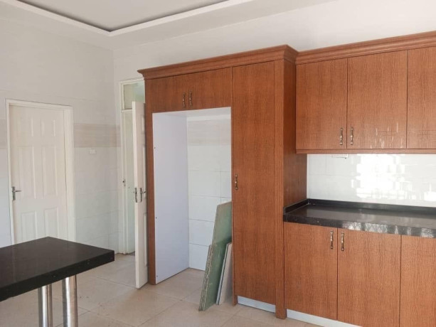 4-bedroom-house-for-rent-in-makeni-big-8