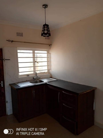2-bedroom-house-for-rent-in-chalala-big-2