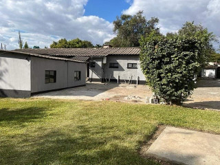 4-bedroom-house-for-rent-in-roma