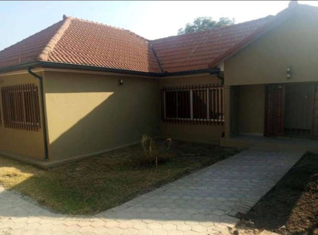 4-bedroom-house-for-rent-in-foxdale-big-6