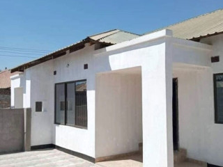 2-bedroom-flat-for-rent-in-meanwood-chamba-valley