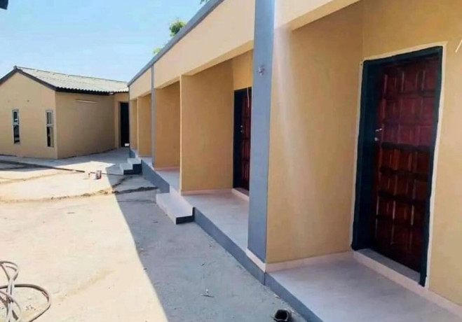 neat-and-modern-bedsitter-for-rent-in-longacres-lusaka-zambia-big-3