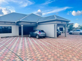 2-bedroom-flat-for-rent-in-libala-south