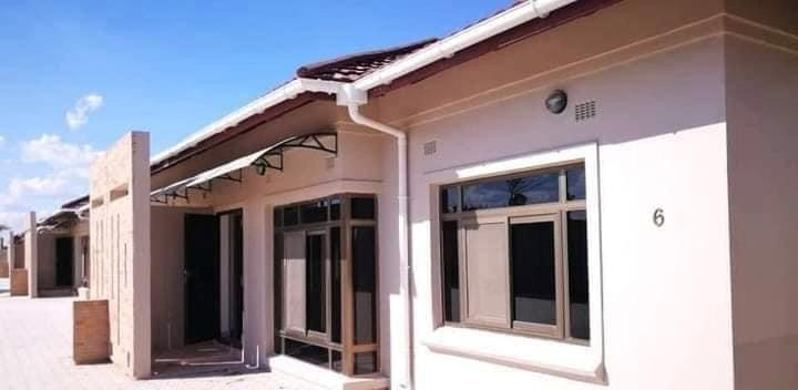 3-bedroom-flat-for-rent-in-meanwood-ndeke-big-0