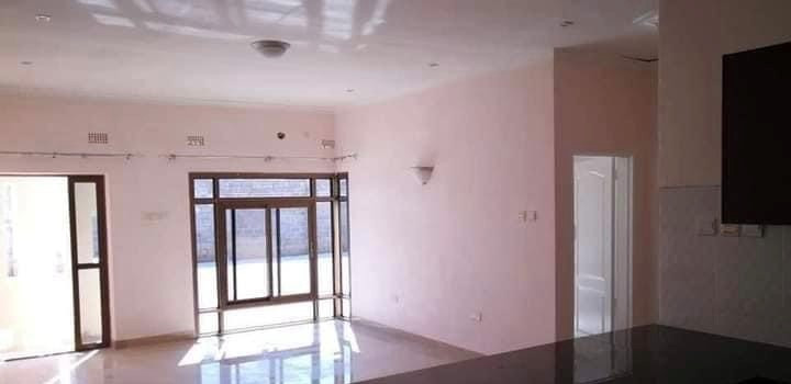 3-bedroom-flat-for-rent-in-meanwood-ndeke-big-2