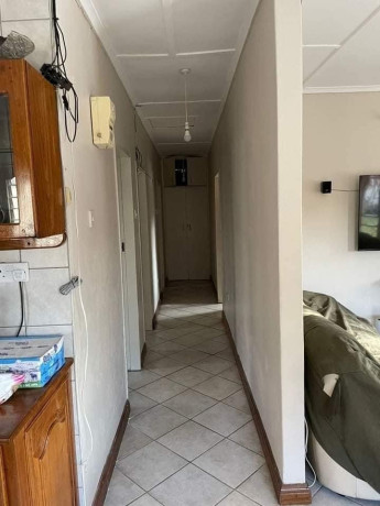 2-bedroom-flat-for-rent-in-rhodes-park-big-6