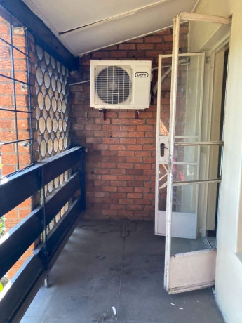 3-bedroom-flat-for-rent-in-rhodes-park-big-5