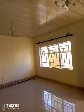 3-bedroom-flat-for-rent-in-lusaka-west-big-5