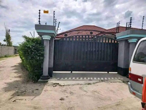 beautiful-3-bedroom-house-for-sale-in-lusaka-west-big-3