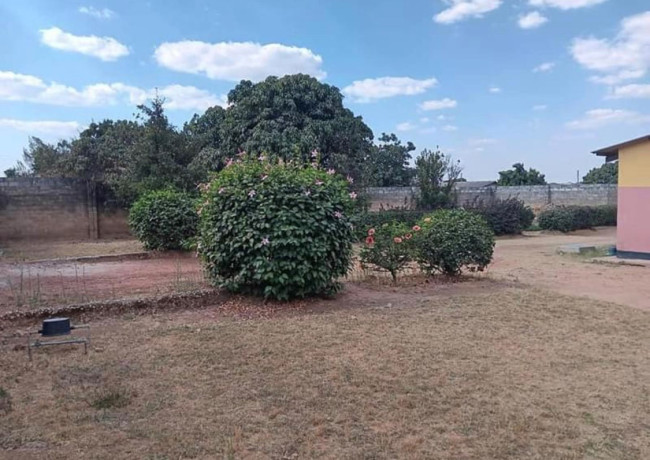 2-bedroom-flats-for-sale-in-munali-big-2