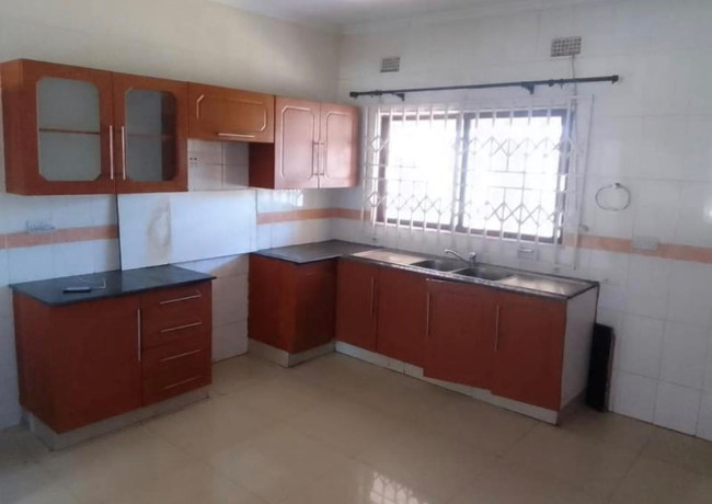 3-bedroom-flat-for-rent-in-kalundu-big-3