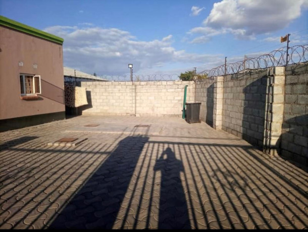 modern-2-bedroom-flats-for-sale-in-kamwala-south-big-3