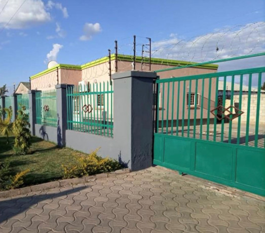 modern-2-bedroom-flats-for-sale-in-kamwala-south-big-2