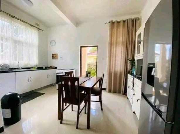 3-bedroom-house-for-rent-in-silverest-gardens-big-4