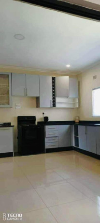 4-by-3-bedroom-flats-for-rent-in-ibex-meanwood-big-8